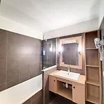 Pv De Solaise - Confortable - Centre Du Station - Balcon Mae-1593